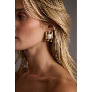 12th Tribe Greta Gold and Pearl Earrings Size O/SO/S